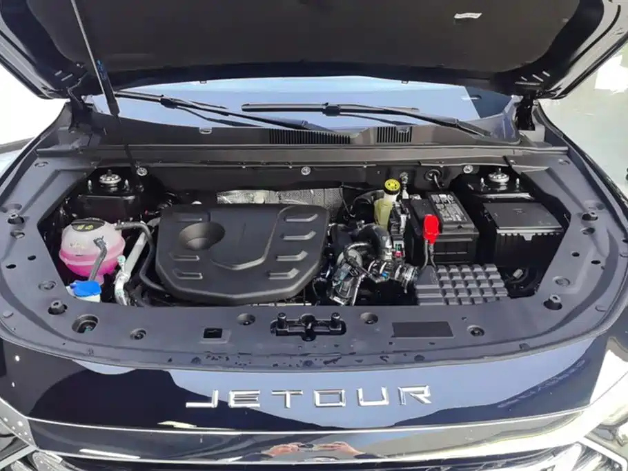 JETOUR X70 PLUS 2025