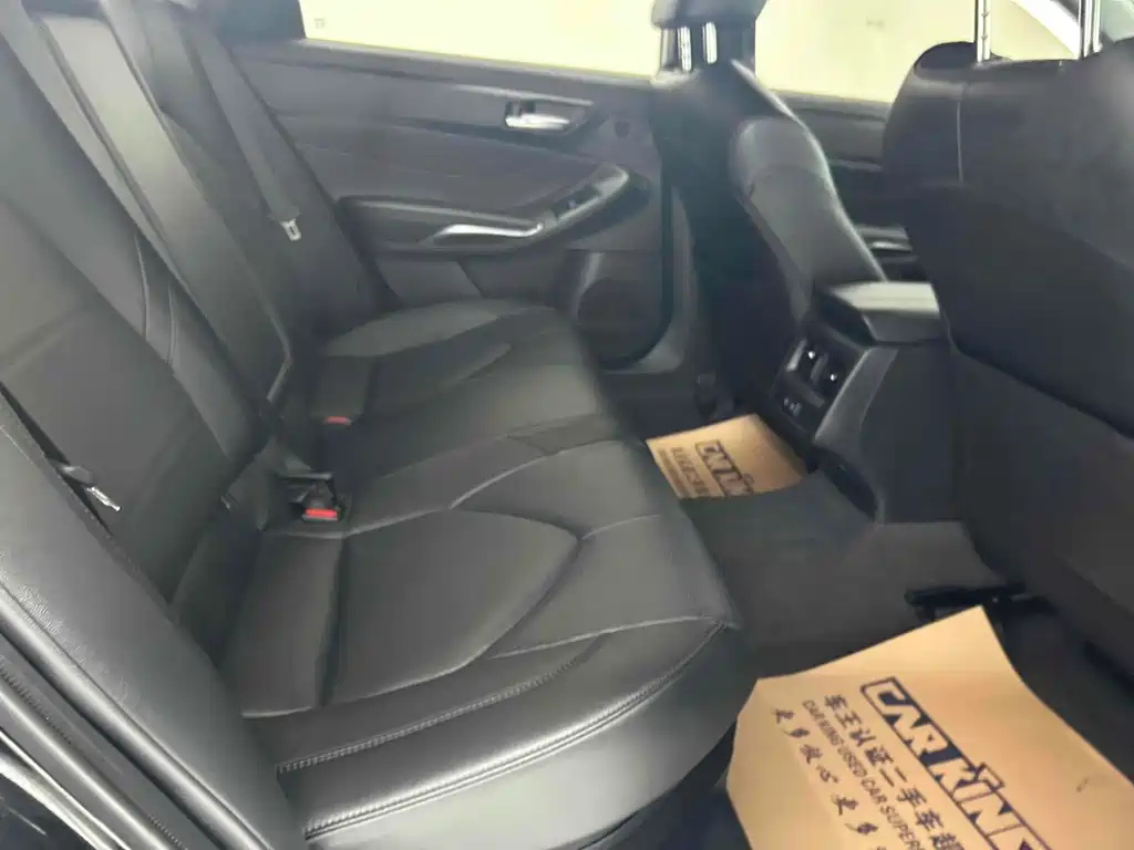 TOYOTA AVALON 2022