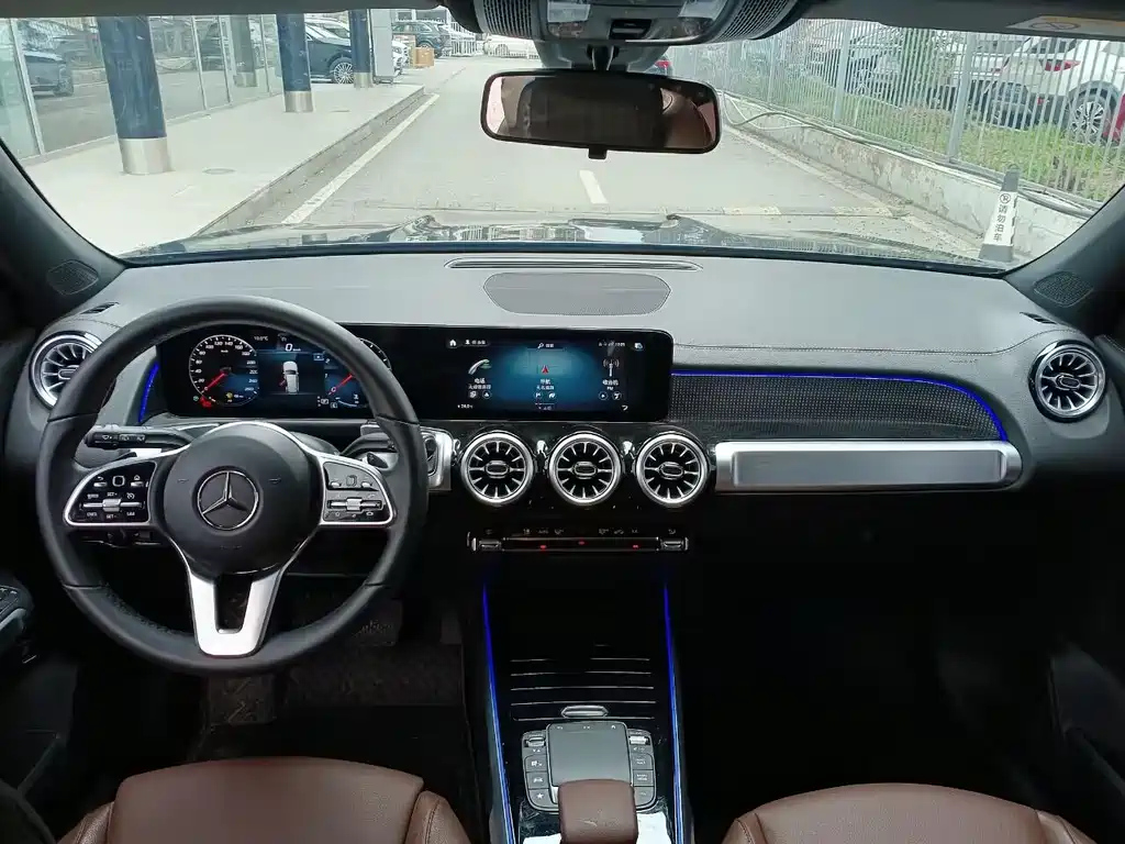 MERCEDES BENZ GLB 2022