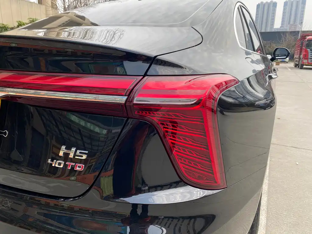 HONGQI H5 2023
