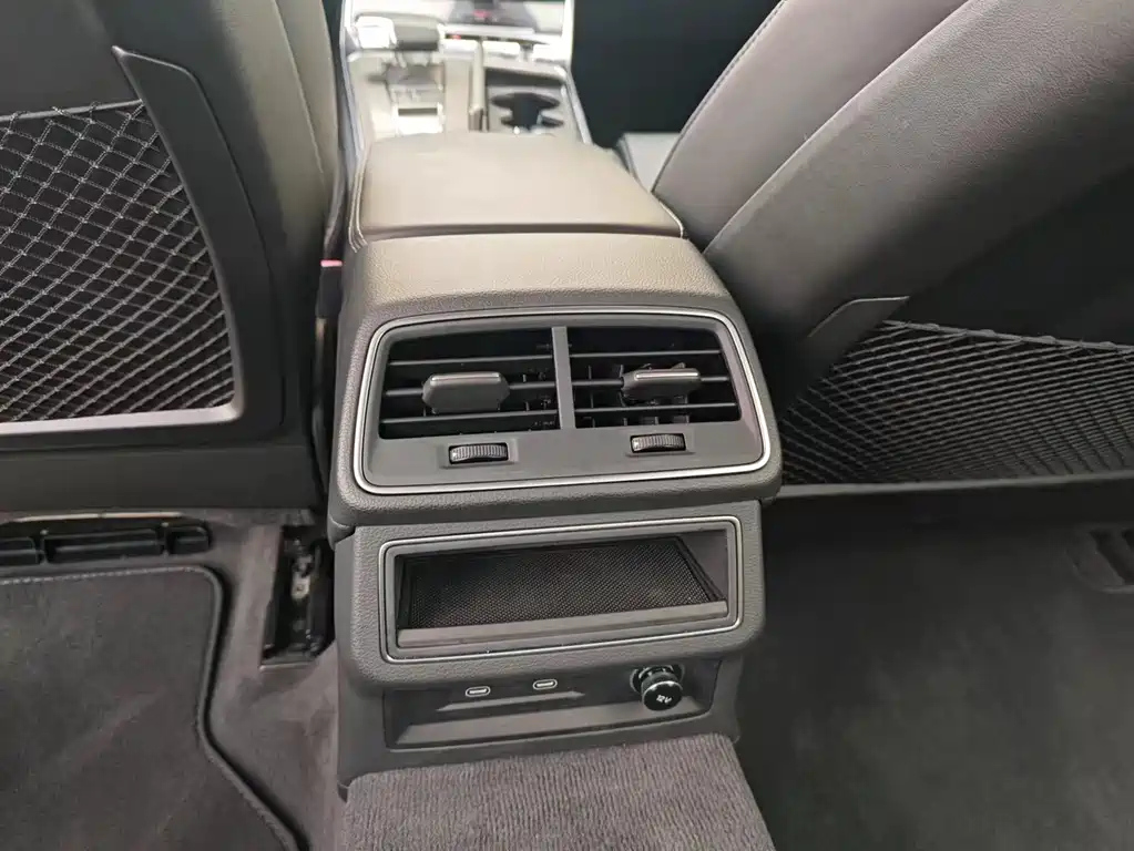 AUDI A6L 2023