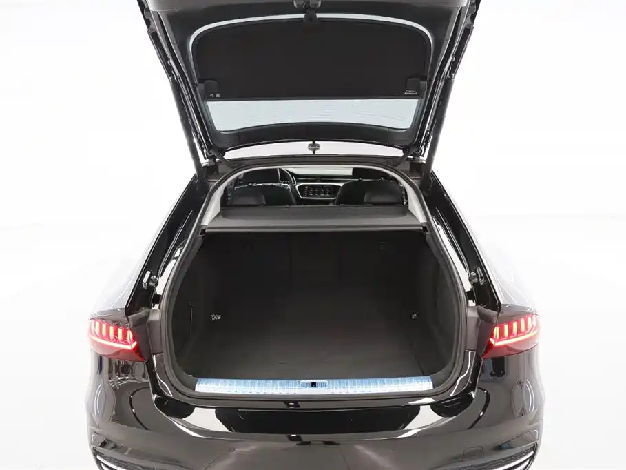 AUDI A7 2021
