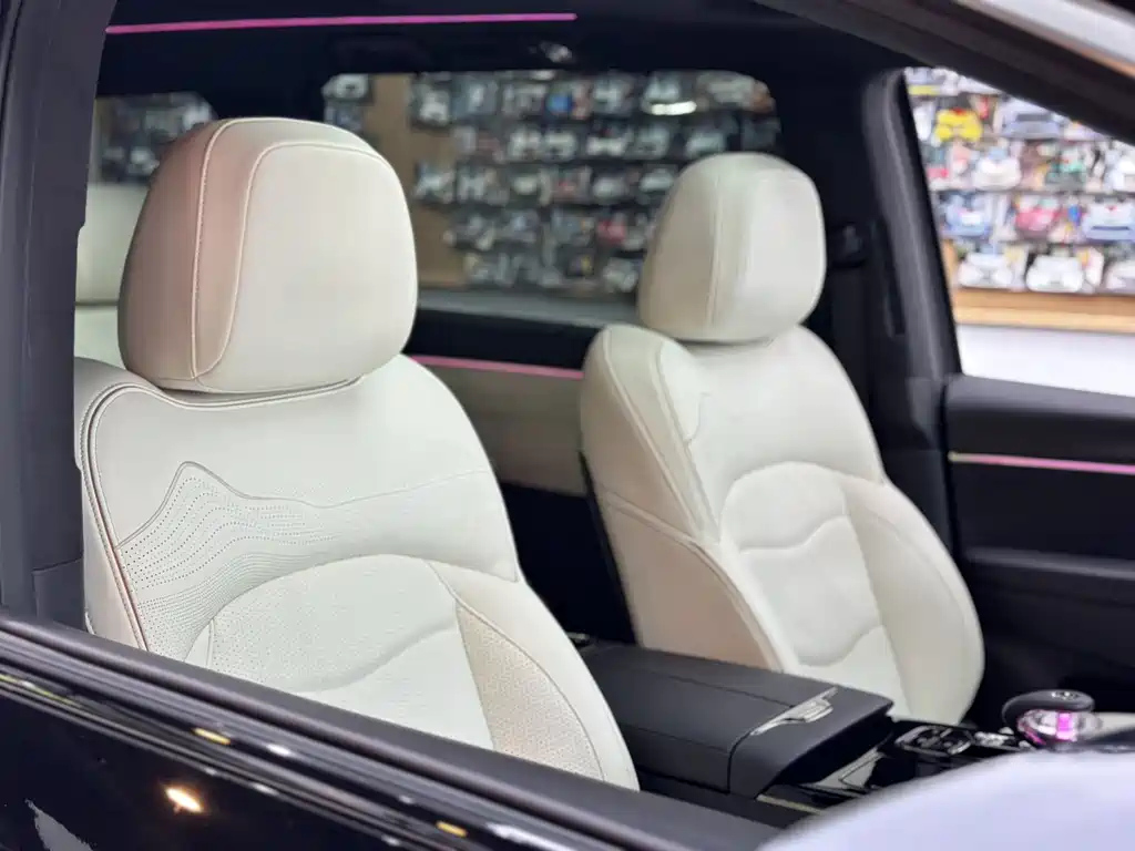 TRUMPCHI M8 2023