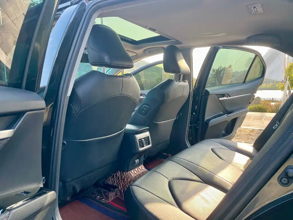 TOYOTA CAMRY 2022