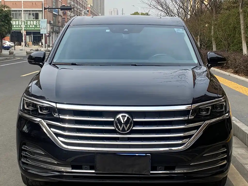 VOLKSWAGEN VILORAN 2022