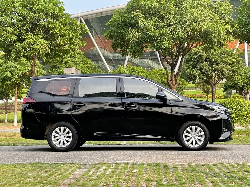 TRUMPCHI M6 2020