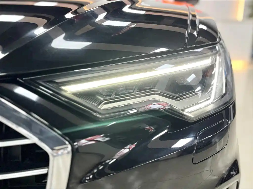 AUDI A6L 2020
