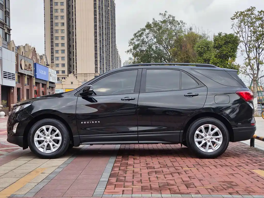 CHEVROLET EXPLORER 2020
