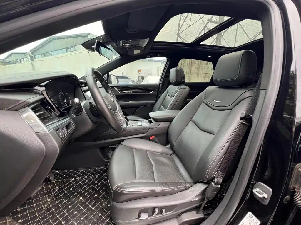 CADILLAC XT5 2020