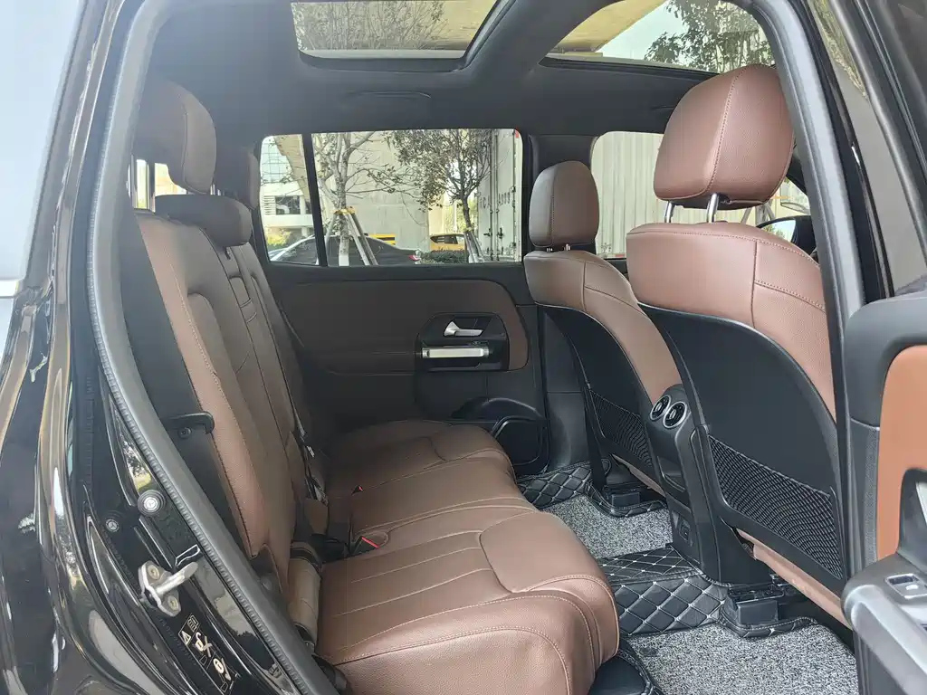 MERCEDES BENZ GLB 2022