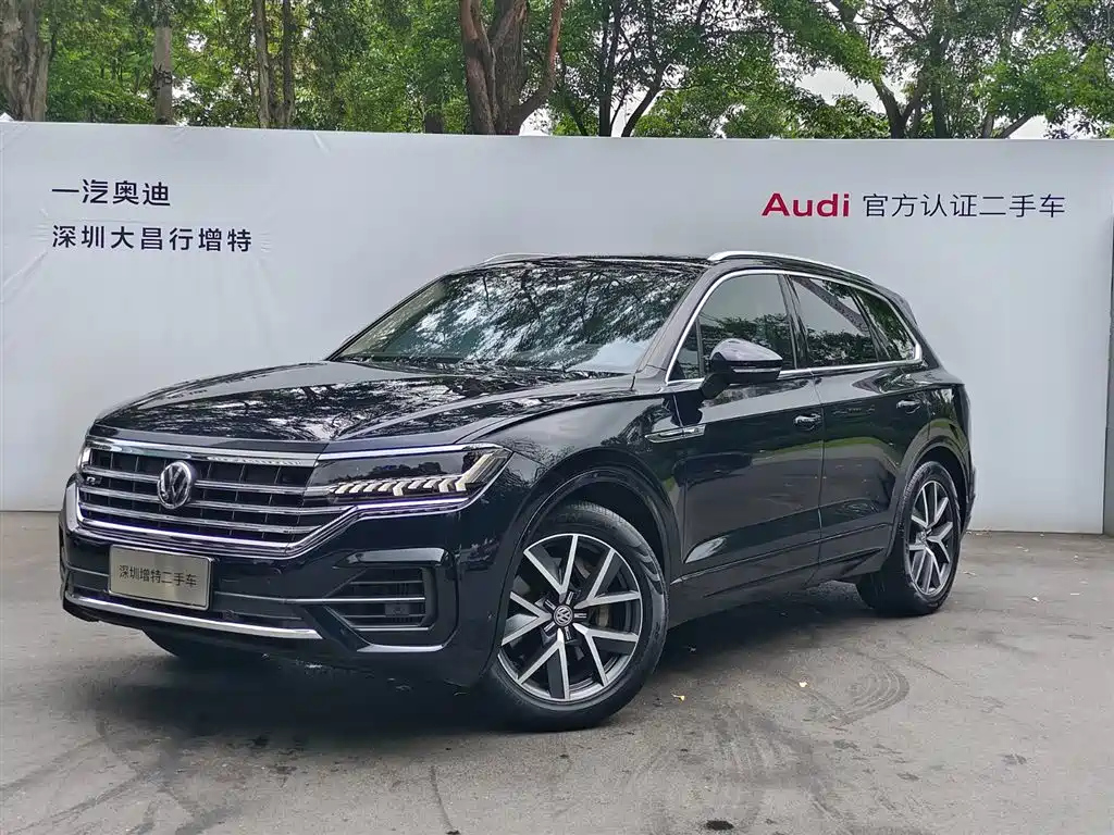 VOLKSWAGEN TOUAREG 2019
