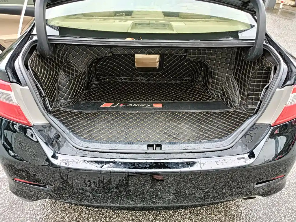 TOYOTA CAMRY 2014