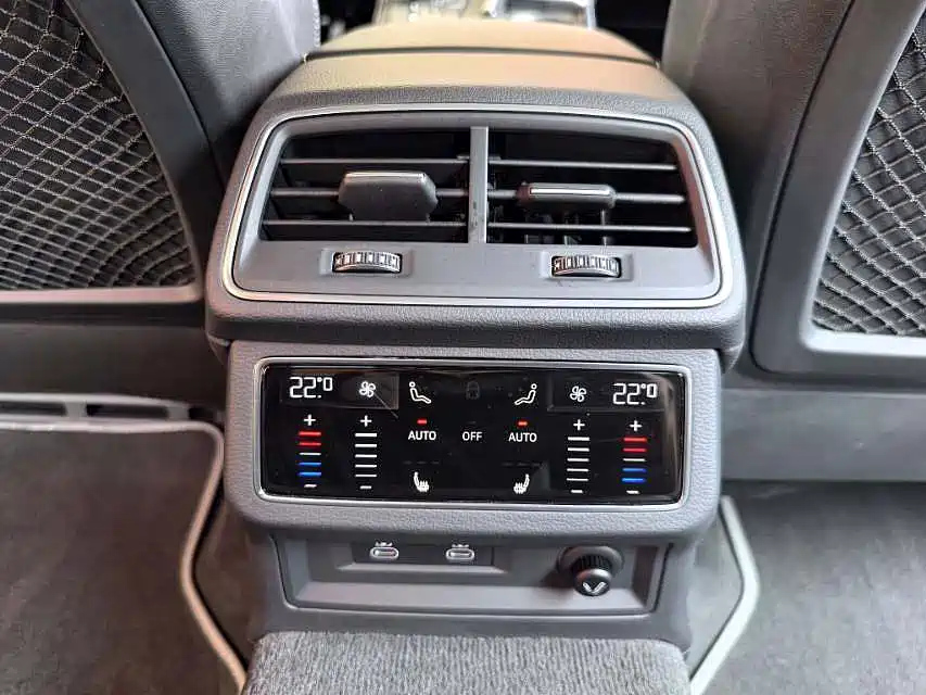 AUDI A7L 2023