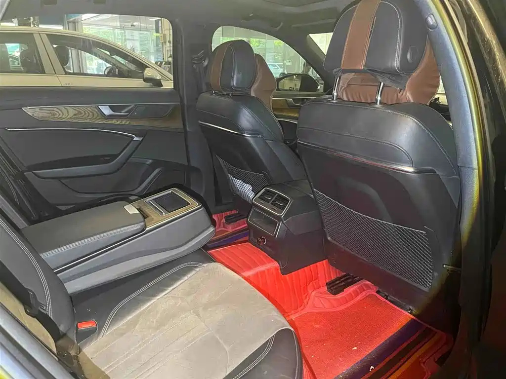 AUDI A6L 2020