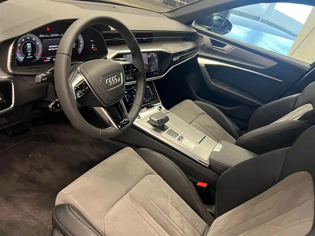 AUDI A6L 2024