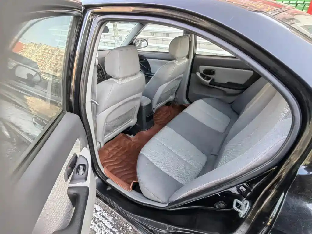 HYUNDAI ELANTRA 2009