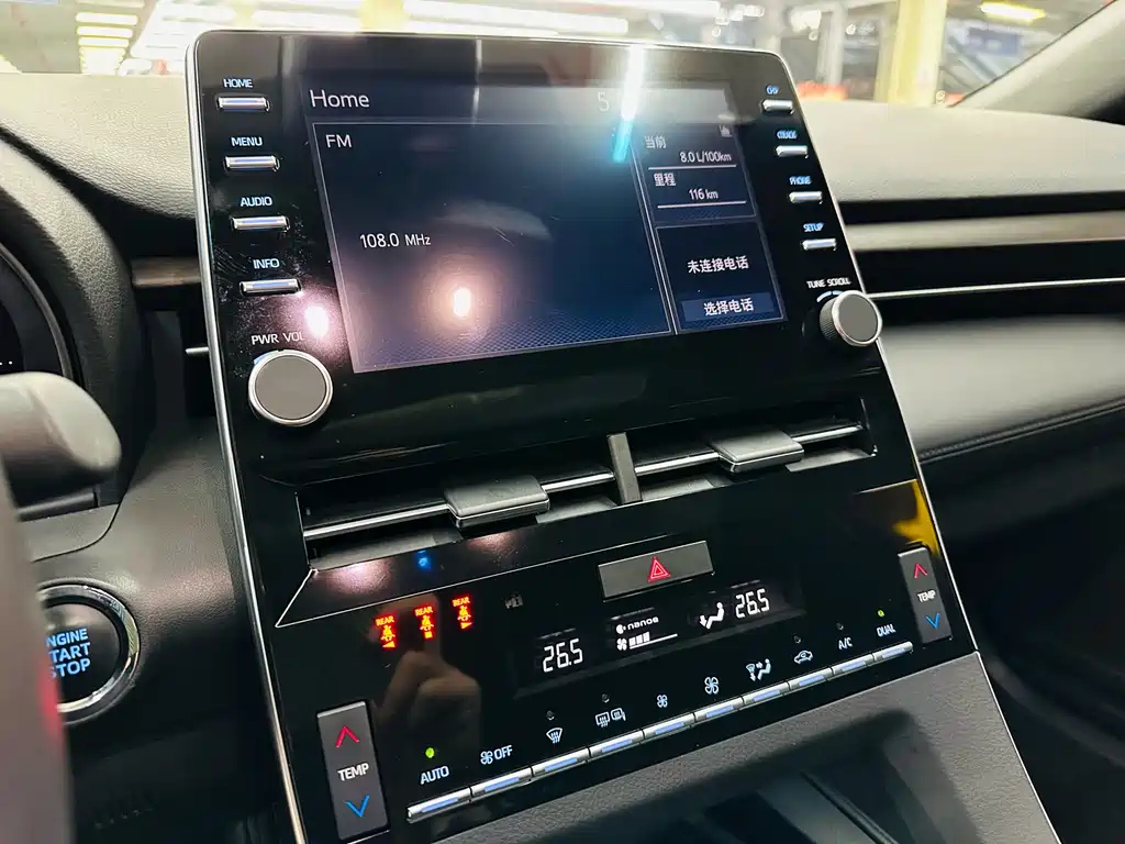 TOYOTA AVALON 2021