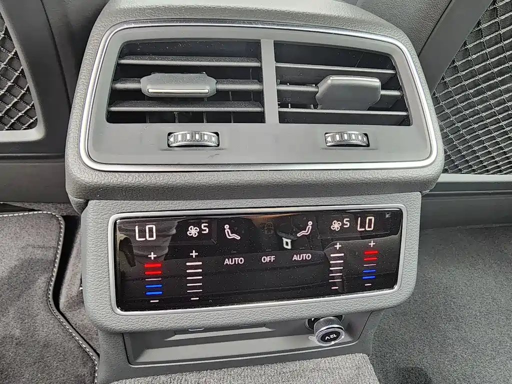 AUDI A6L 2024