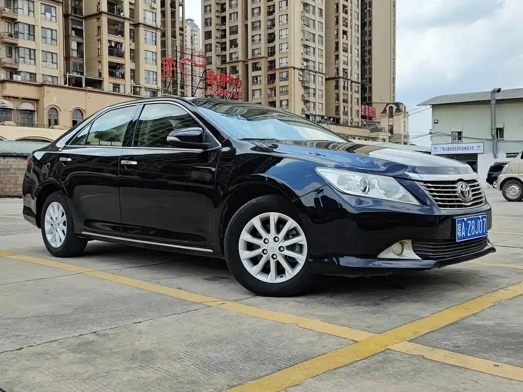 TOYOTA CAMRY 2014