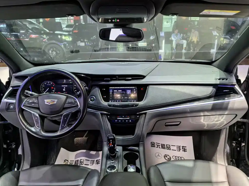 CADILLAC XT5 2022