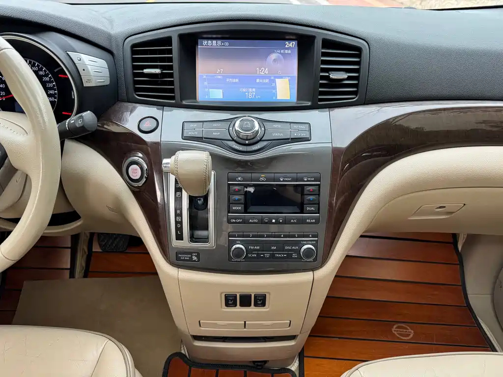 NISSAN QUEST 2014