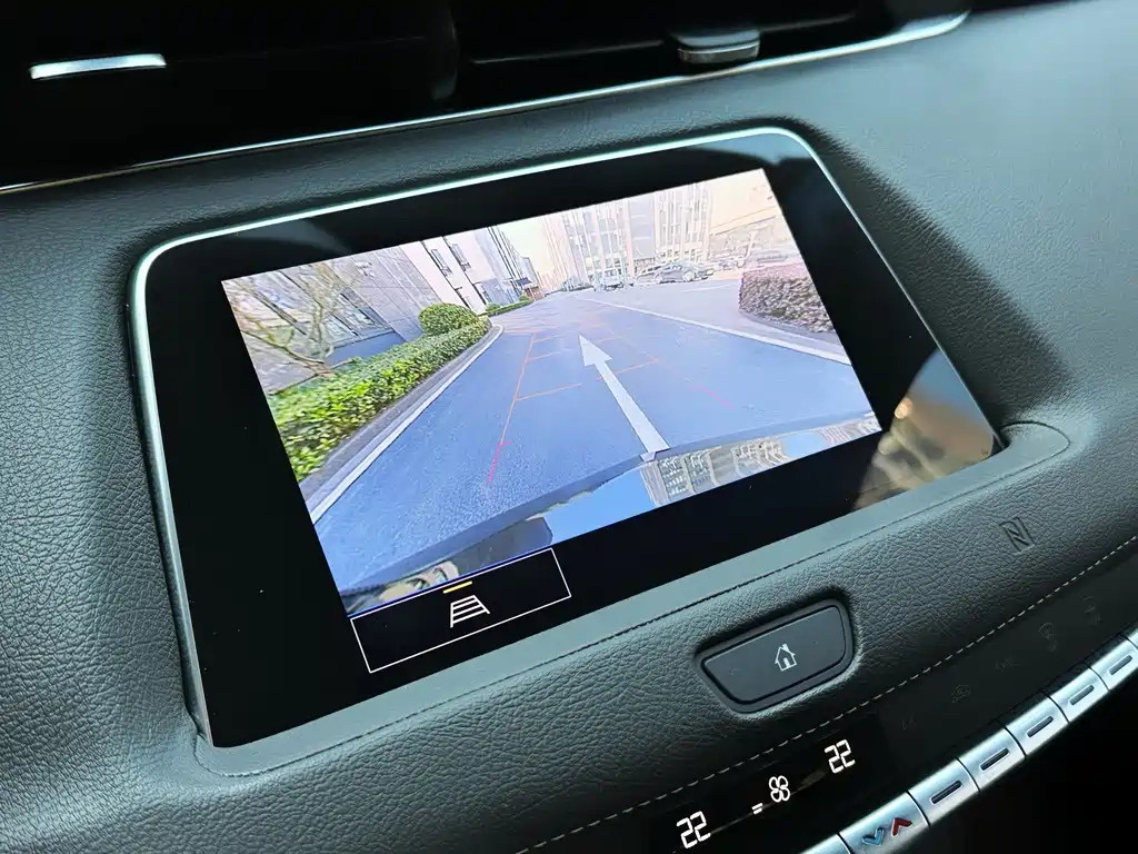 CADILLAC XT4 2021