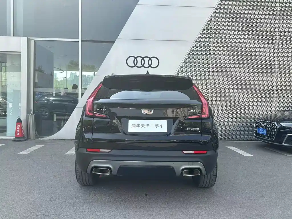 CADILLAC XT4 2020