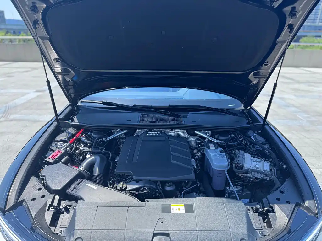 AUDI A6L 2021
