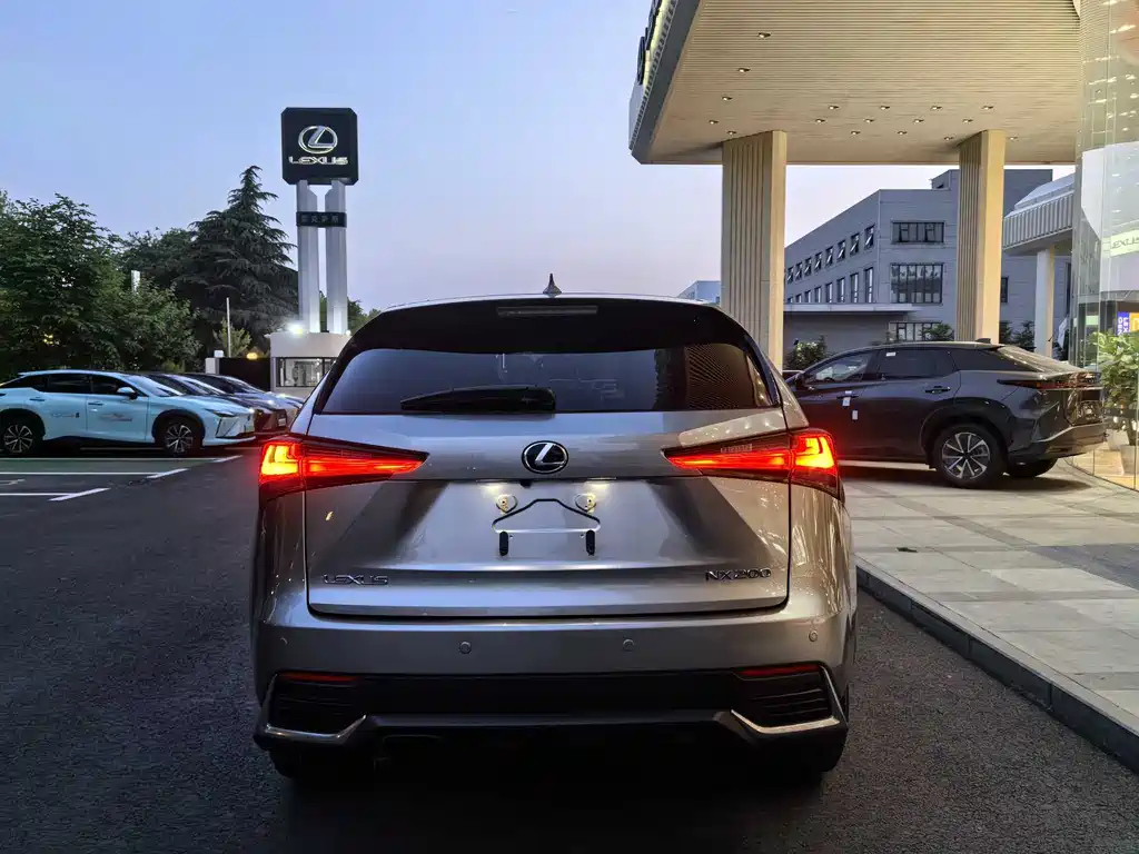 LEXUS NX 2020