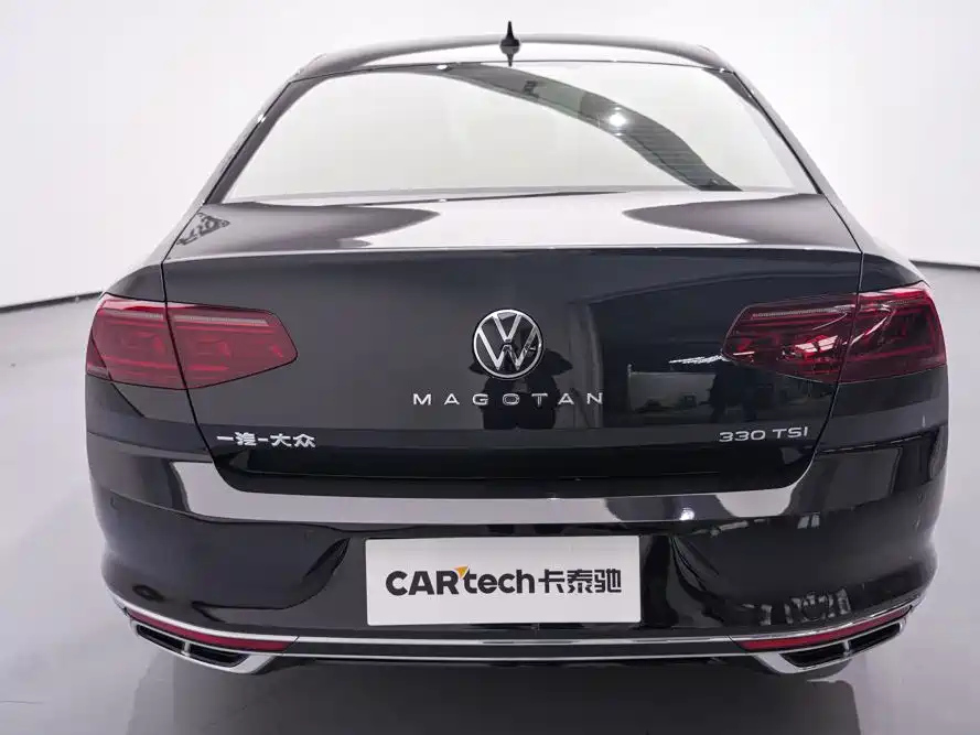 VOLKSWAGEN MAGOTAN 2023