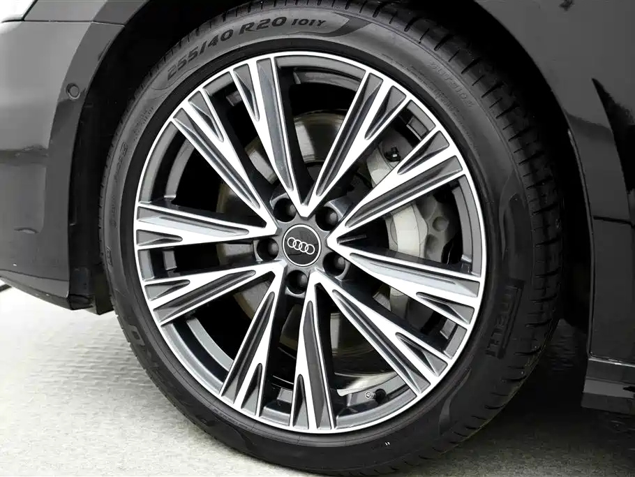 AUDI A6L 2023