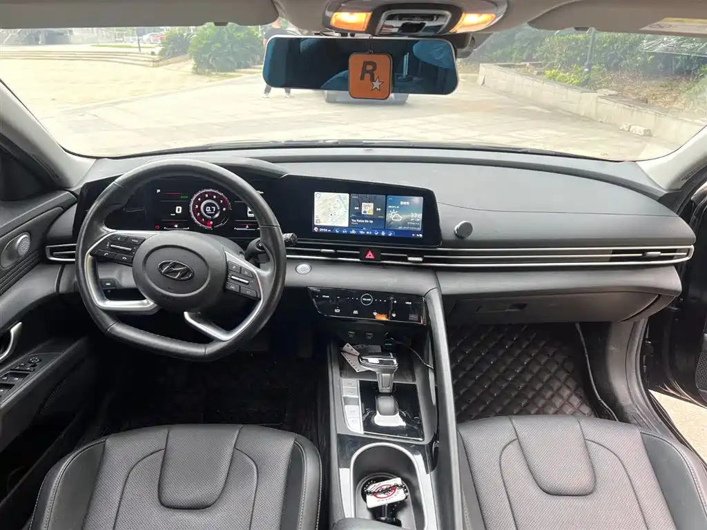 HYUNDAI ELANTRA 2020