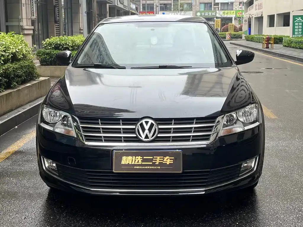 VOLKSWAGEN LAVIDA 2016