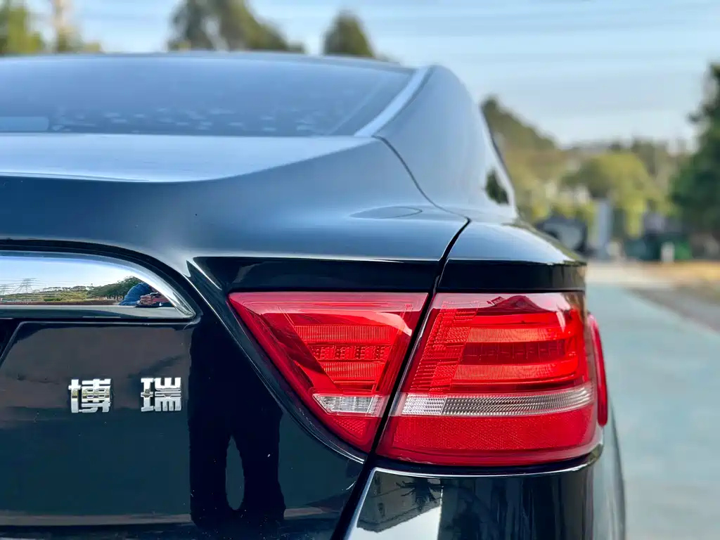 GEELY AUTO BORUI 2018