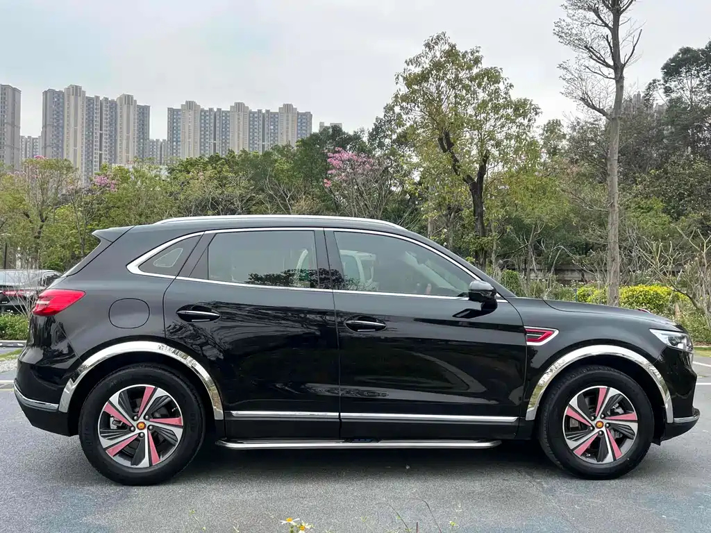 HONGQI HS5 2020