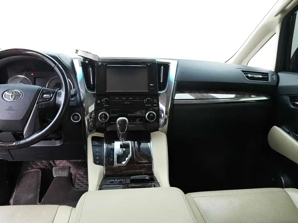 TOYOTA ALPHARD 2018