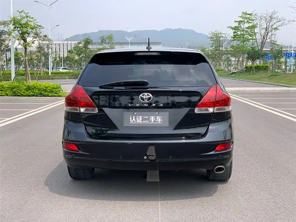TOYOTA VENZA IMPORT 2014