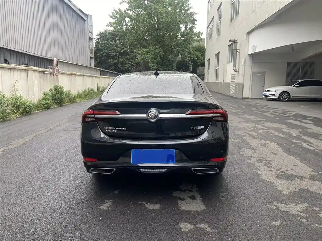 BUICK LACROSSE 2021