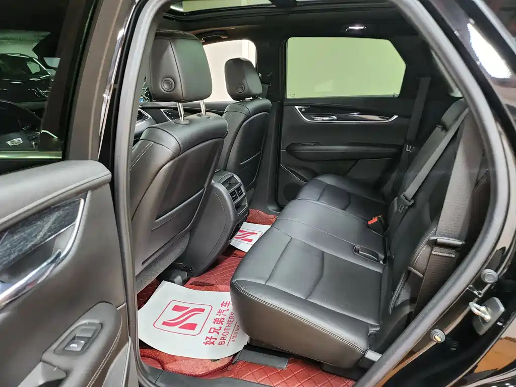 CADILLAC XT5 2020