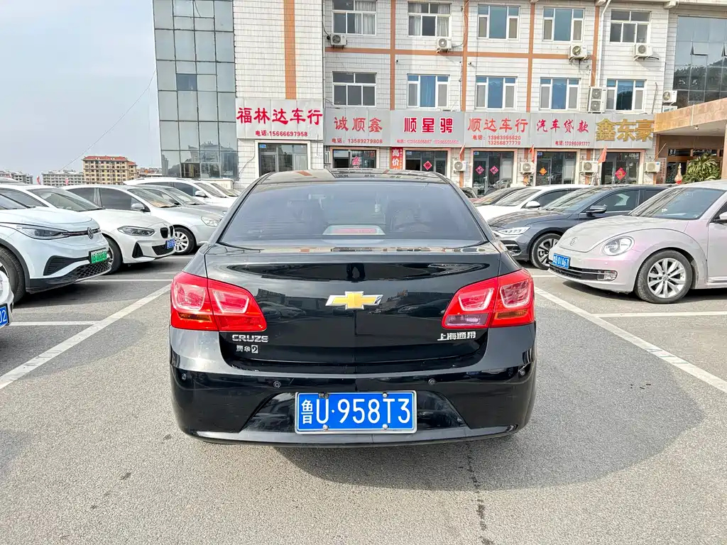 CHEVROLET CRUZE 2016