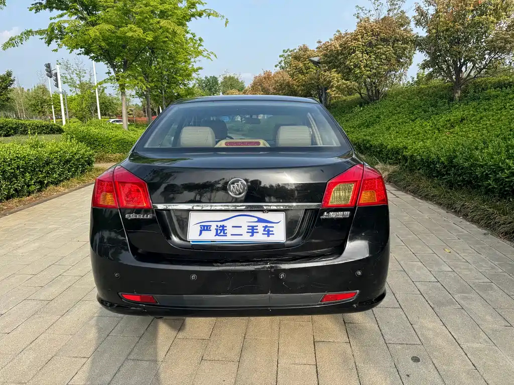 BUICK EXCELLE 2010