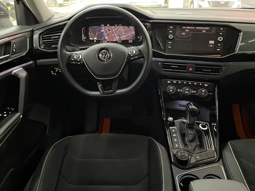 VOLKSWAGEN TAYRON 2020