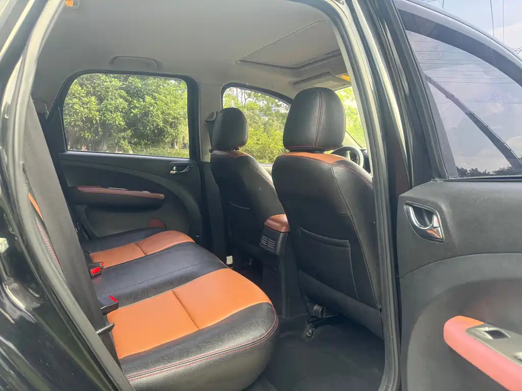 DONGFENG JOYEAR X5 2015