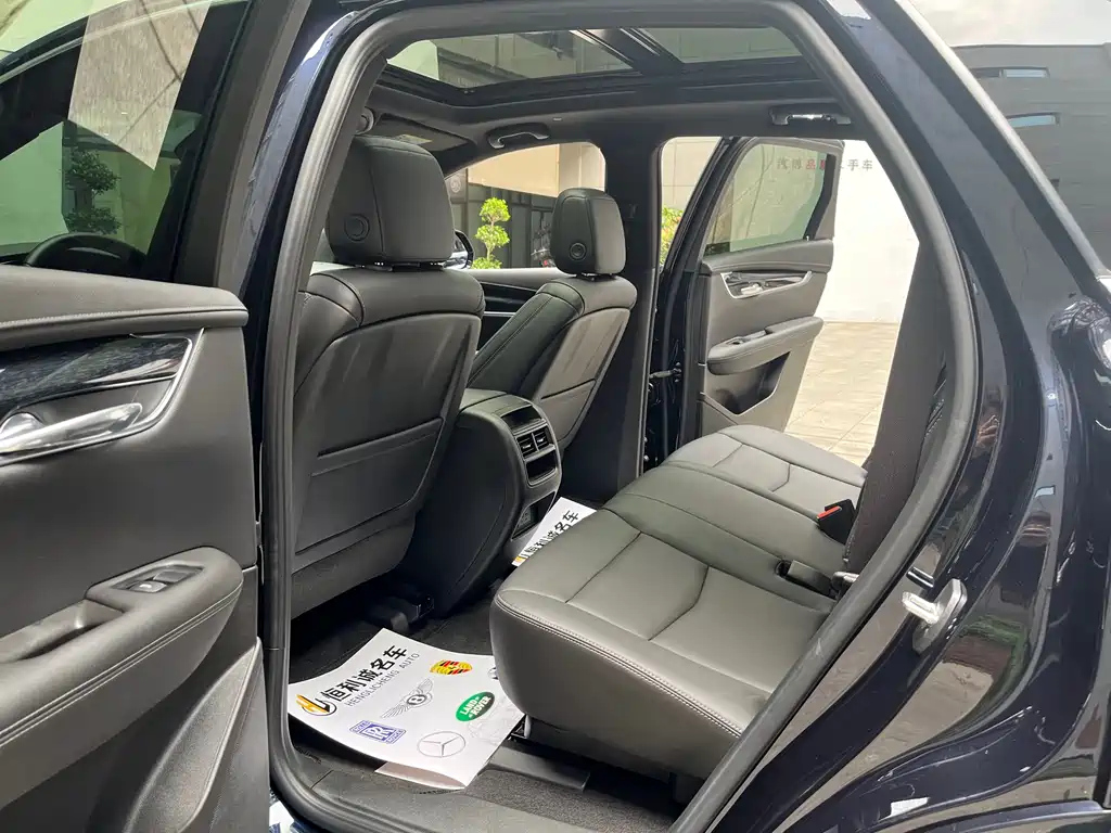 CADILLAC XT5 2023