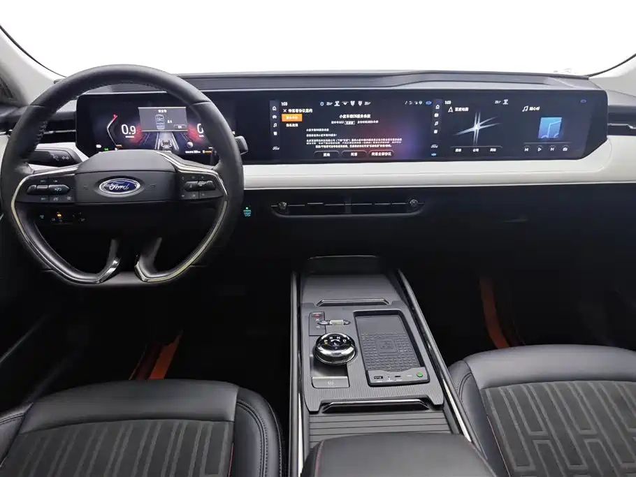 FORD MONDEO 2023