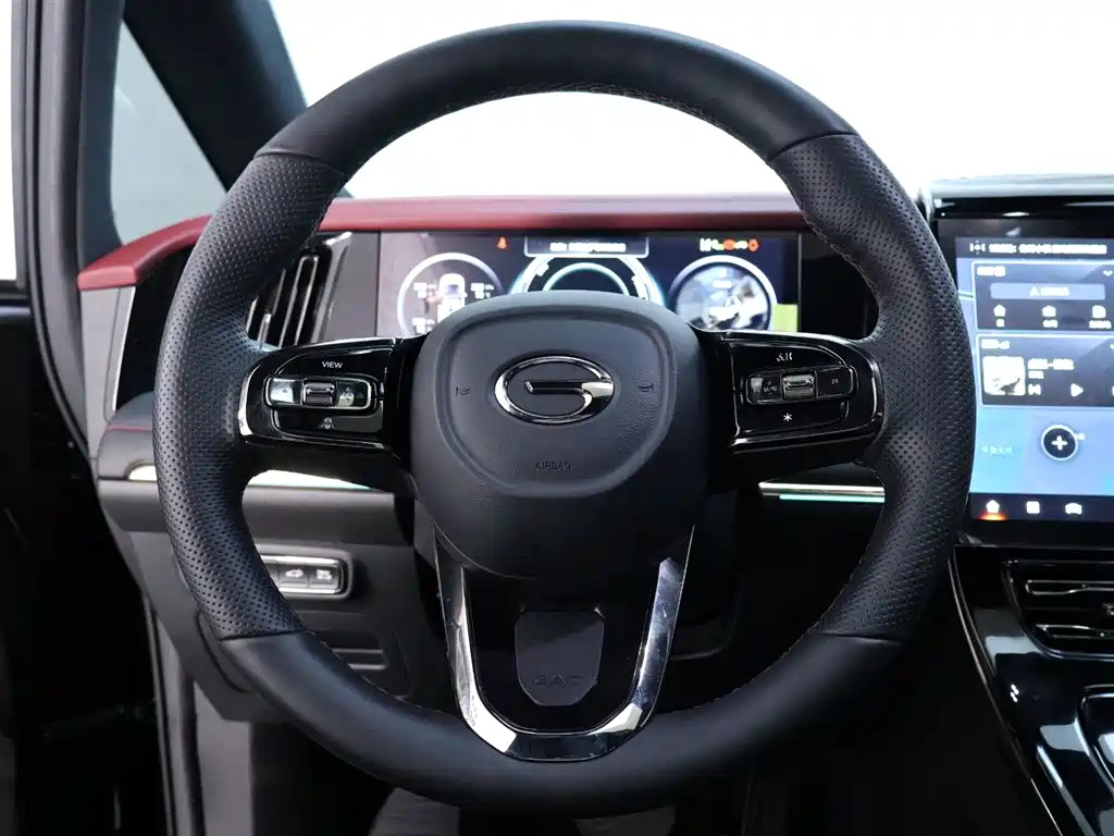 TRUMPCHI M8 2023