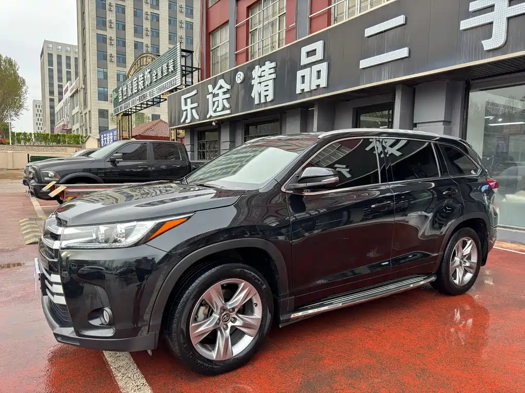 TOYOTA HIGHLANDER 2021
