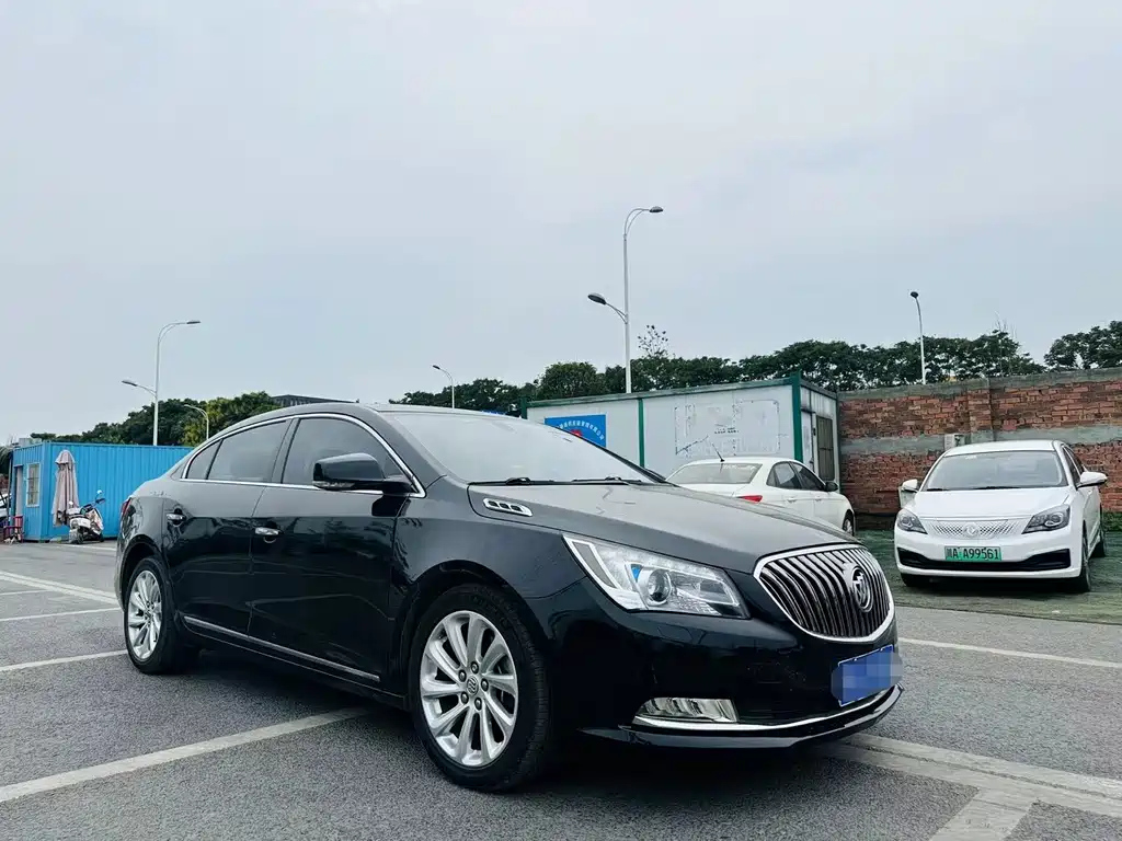 BUICK LACROSSE 2013
