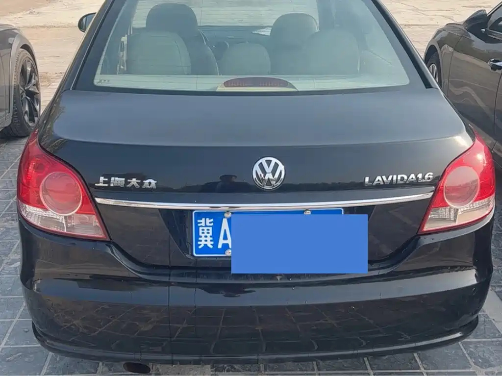 VOLKSWAGEN LAVIDA 2009