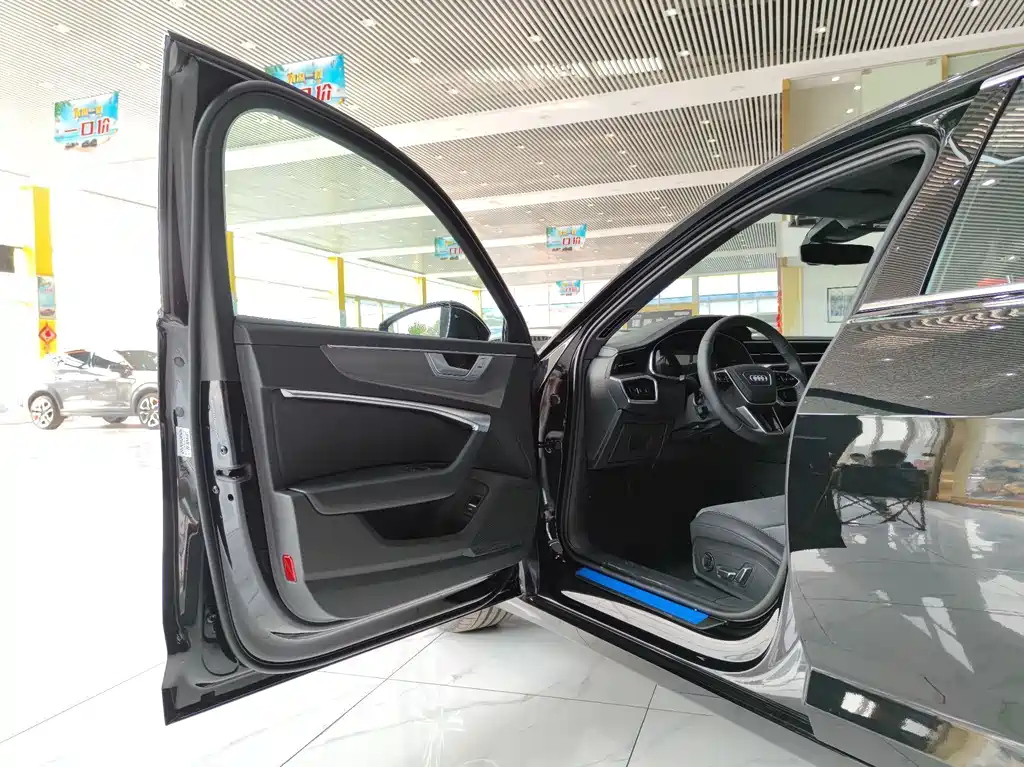 AUDI A6L 2024